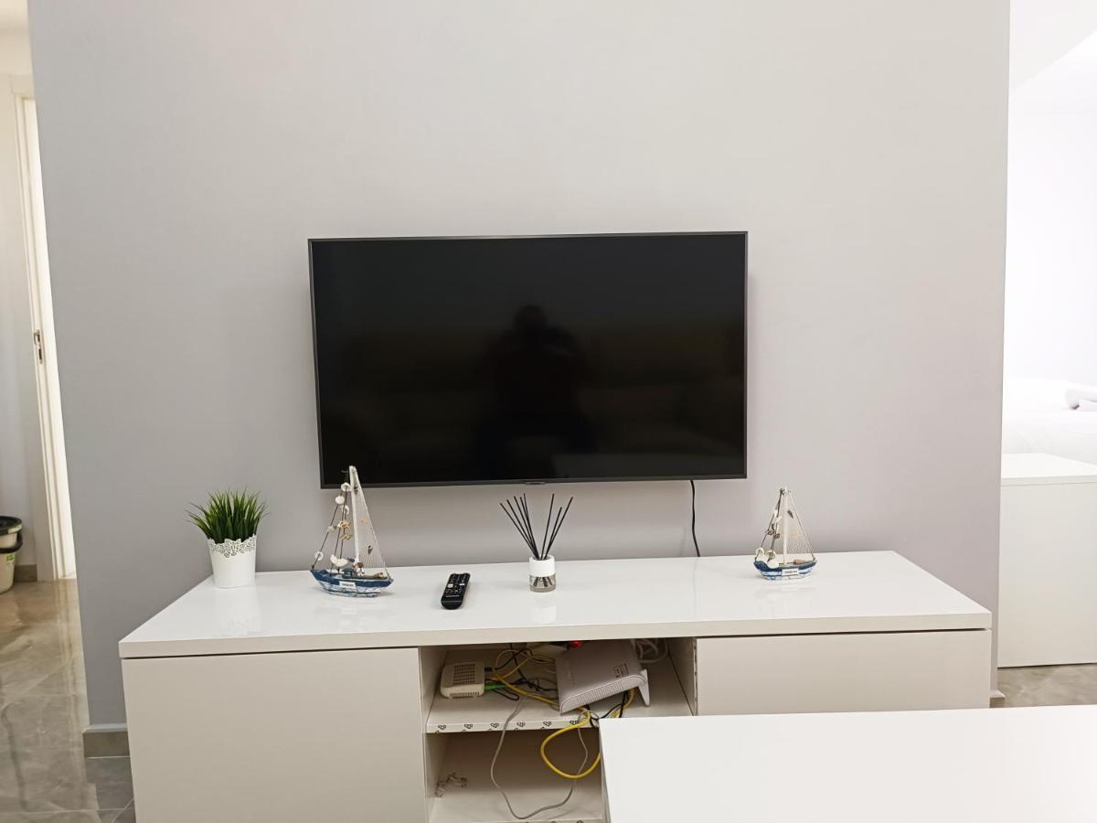 Baj - Apartamentos En Playa Bajondillo, Torremolinos Eksteriør billede