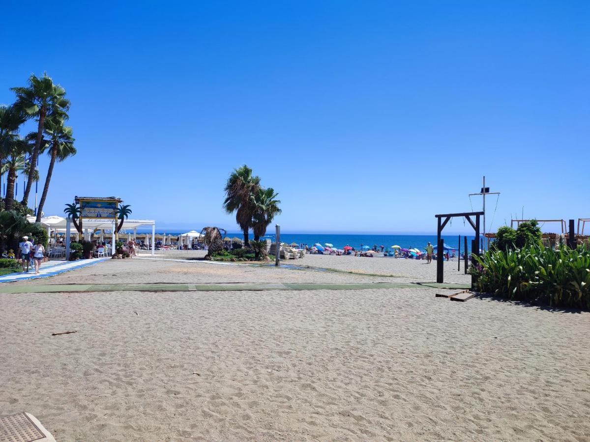Baj - Apartamentos En Playa Bajondillo, Torremolinos Eksteriør billede