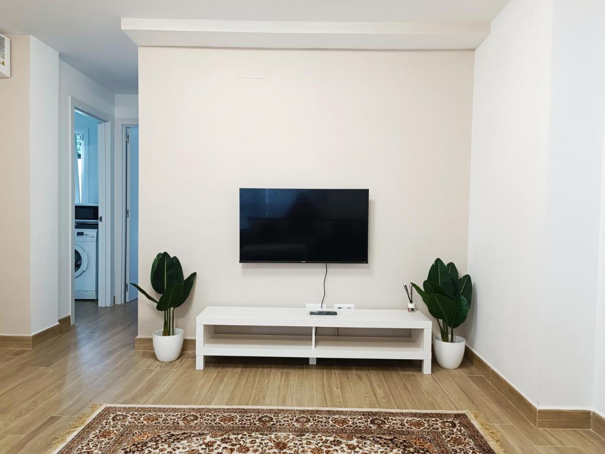 Baj - Apartamentos En Playa Bajondillo, Torremolinos Eksteriør billede