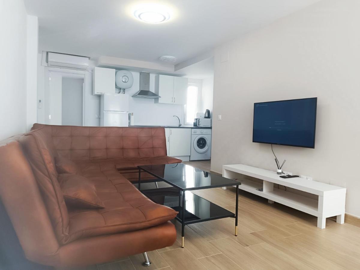 Baj - Apartamentos En Playa Bajondillo, Torremolinos Eksteriør billede