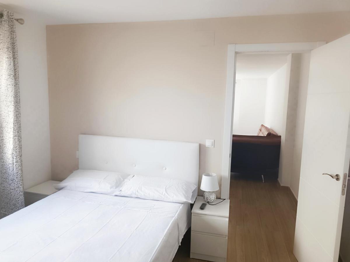 Baj - Apartamentos En Playa Bajondillo, Torremolinos Eksteriør billede
