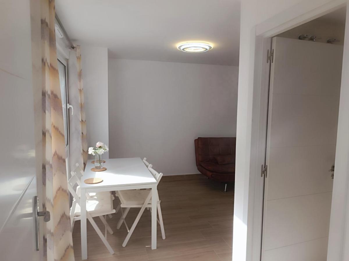 Baj - Apartamentos En Playa Bajondillo, Torremolinos Eksteriør billede